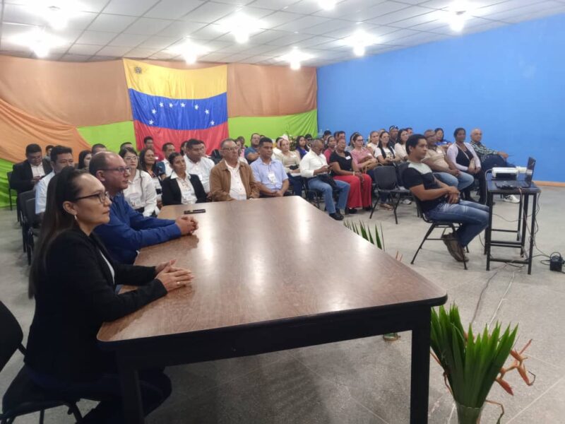 Núcleo Guasdualito realizó Congreso de Estudios Avanzados sobre Gerencia y Educación en Venezuela