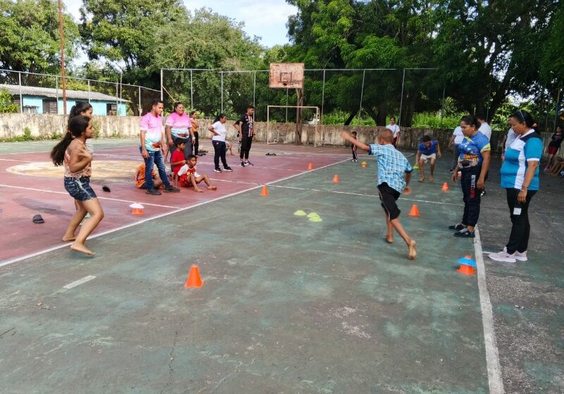 Unellistas fomentan la cultura de juegos tradicionales en Cojedes