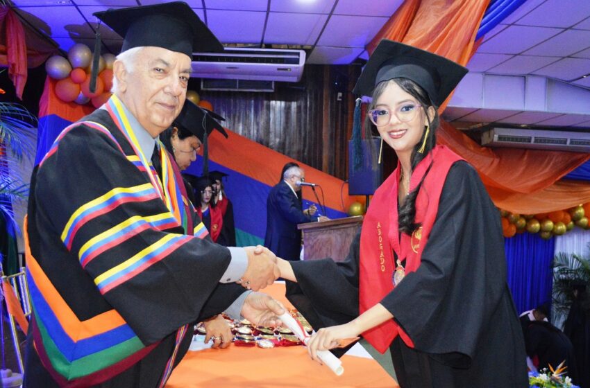  Unellez entregó títulos universitarios a graduandos de los núcleos municipalizados pertenecientes al VPDS
