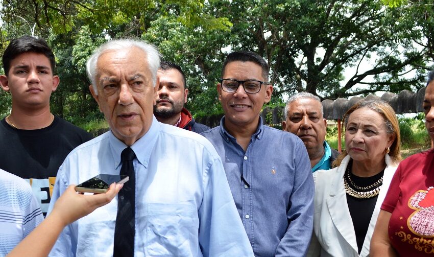  Rector anuncia Plan de Siembra enfocado en producción y academia